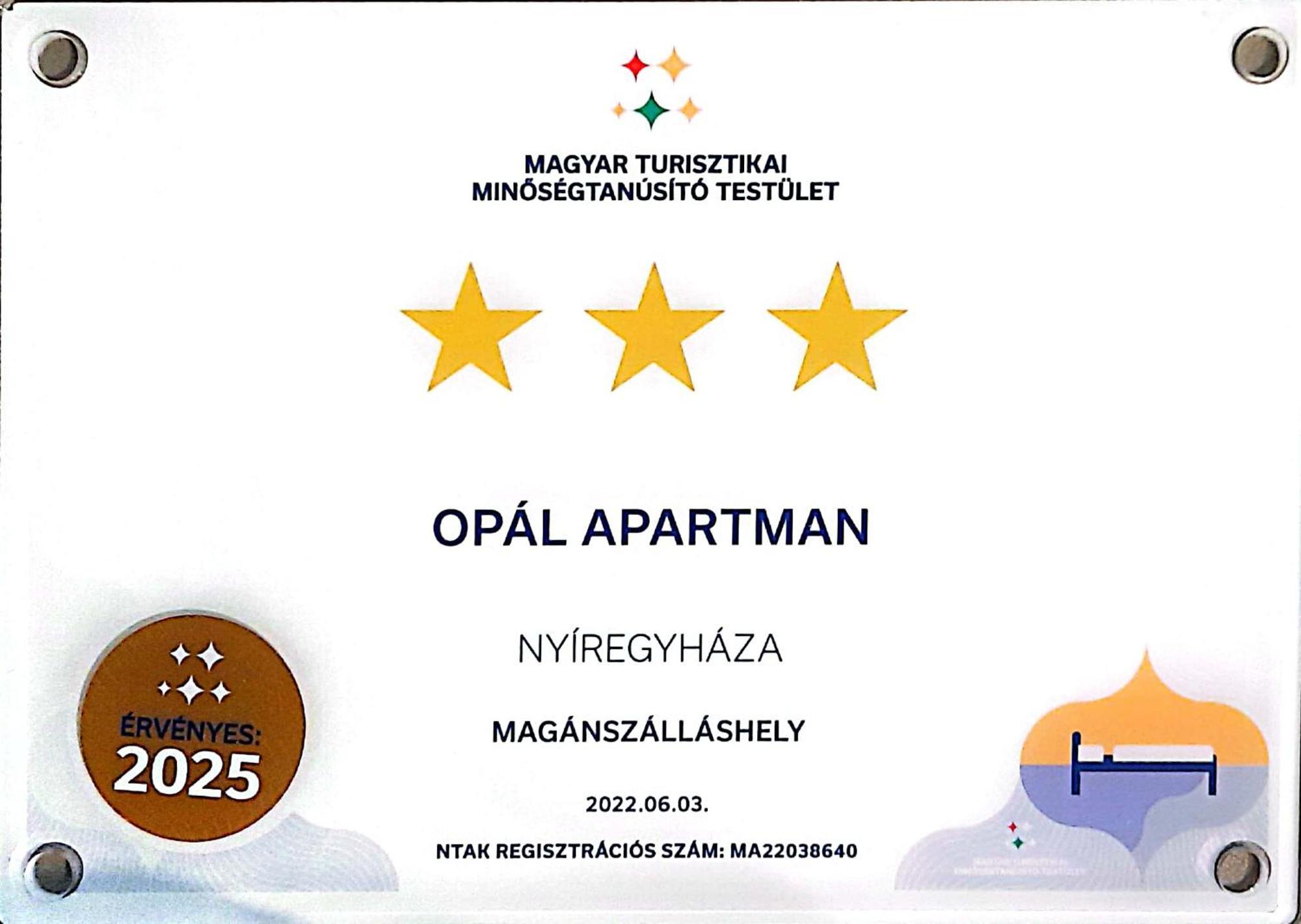 Апартаменти Opal Apartman Ньїредьгаза Екстер'єр фото